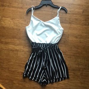 4/$25 Black and white striped romper